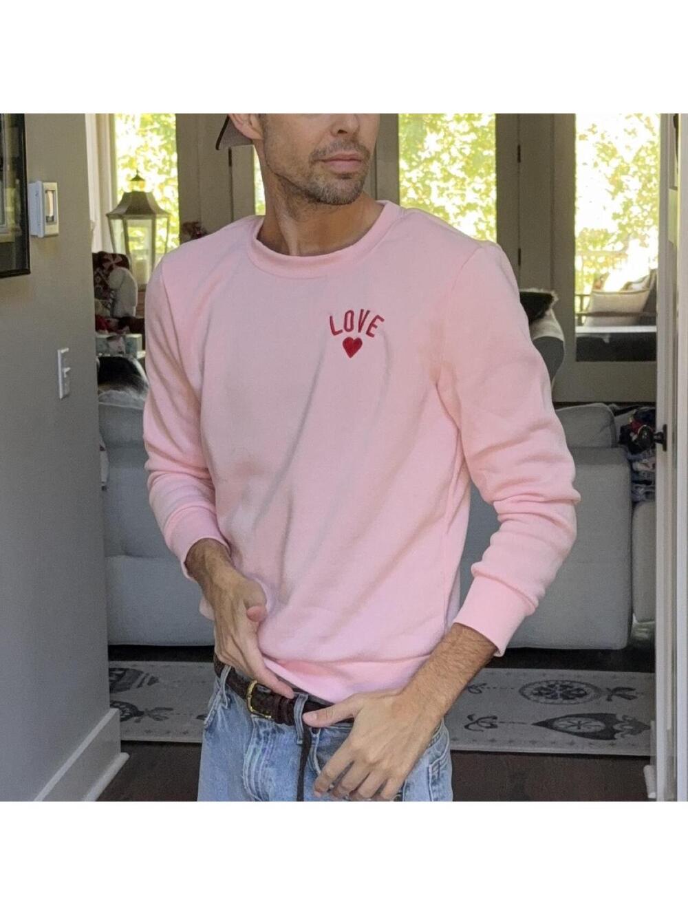 💗 Bobbie Brooks Pink LOVE Heart Sweatshirt – M